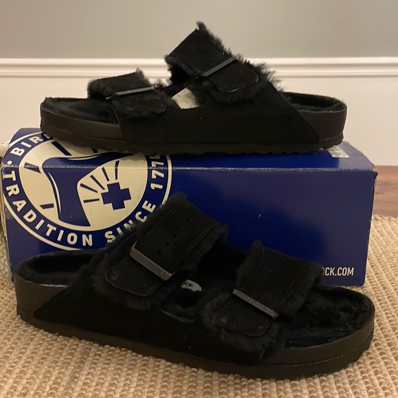 Birkenstock Shoes - Birkenstock Arizona Shearling Black